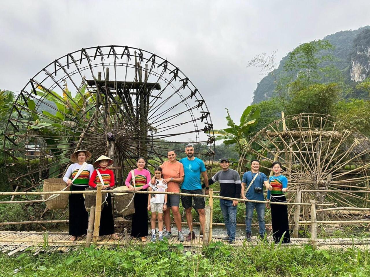 Oh Pu Luong Homestay Huong Ba Thuoc Buitenkant foto