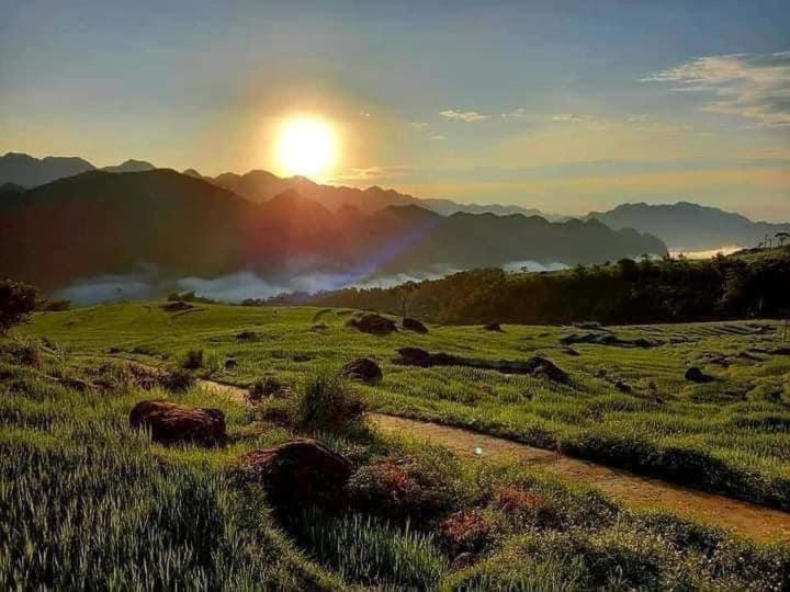 Oh Pu Luong Homestay Huong Ba Thuoc Buitenkant foto